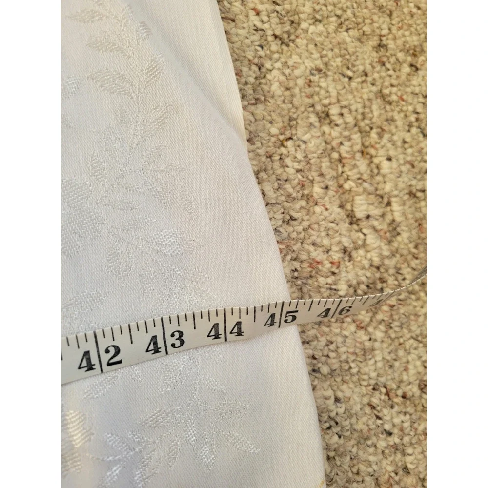 Vtg White‎ Floral Metallic Home Dining Tablecloth & Napkins 60